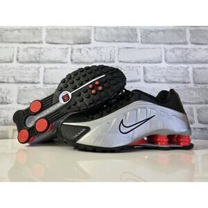 Nike Shox R4 NBY Retro 2019 Comet Red BV1111-100 Mens Size 7.5/ Womens Size 9